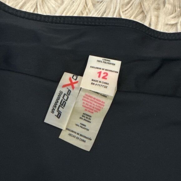 Swimsuit bottoms size large - Picture 2 of 4